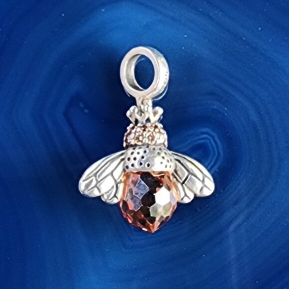 Vintage Sterling Silver Queen Bee Rhinestone Charm Pendant - Picture 2 of 8